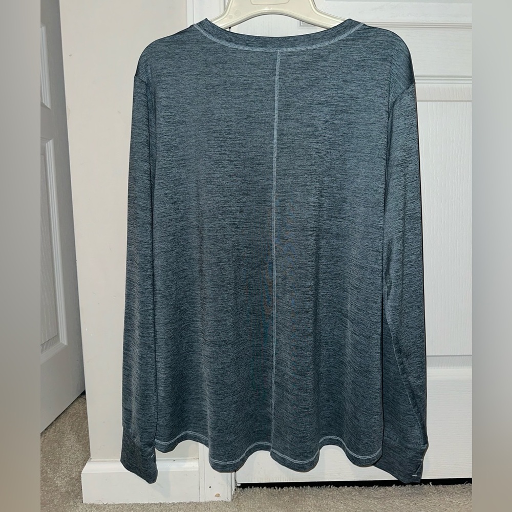 Eddie Bauer Blue Long Sleeve - Picture 3 of 7